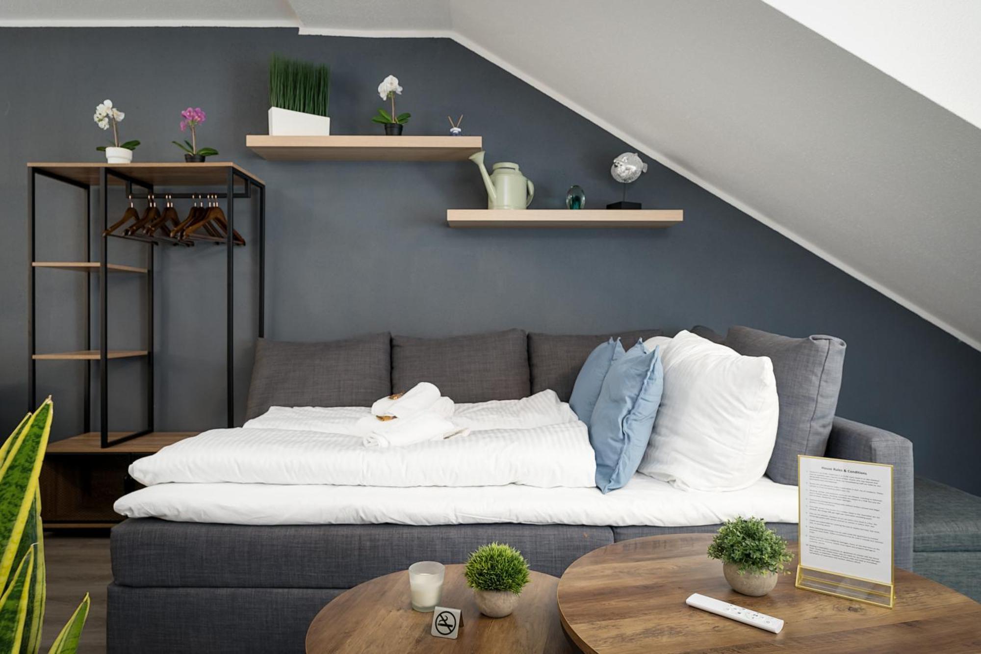 Federnest - Luxus-Studio - Kingsize Boxspringbett - Home-Office Mit Monitor Und Drucker - 11 Min Hbf Ντούισμπουργκ Εξωτερικό φωτογραφία
